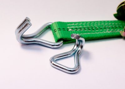 Hooks for transport belts